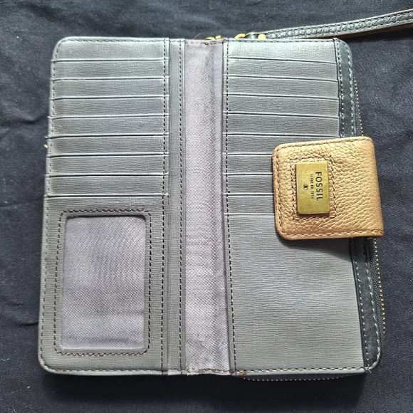 Fossil wallet - Picture 4 of 5